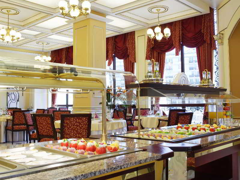 Hotel Grand Traian 4*